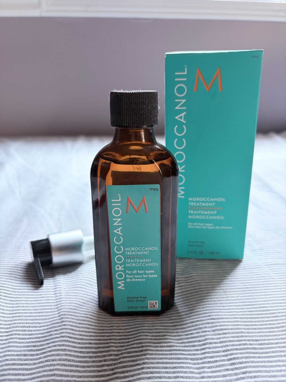 Moroccanoil Treatment Oil 100ml with a pump